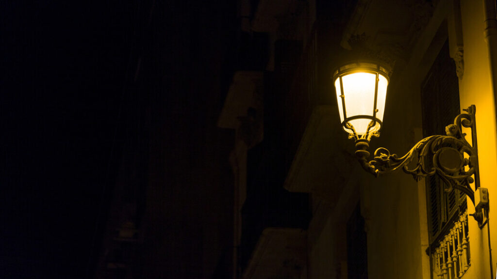 Outdoor Lighting Installation In Kilsyth South - The Local Electrician Melbourne
