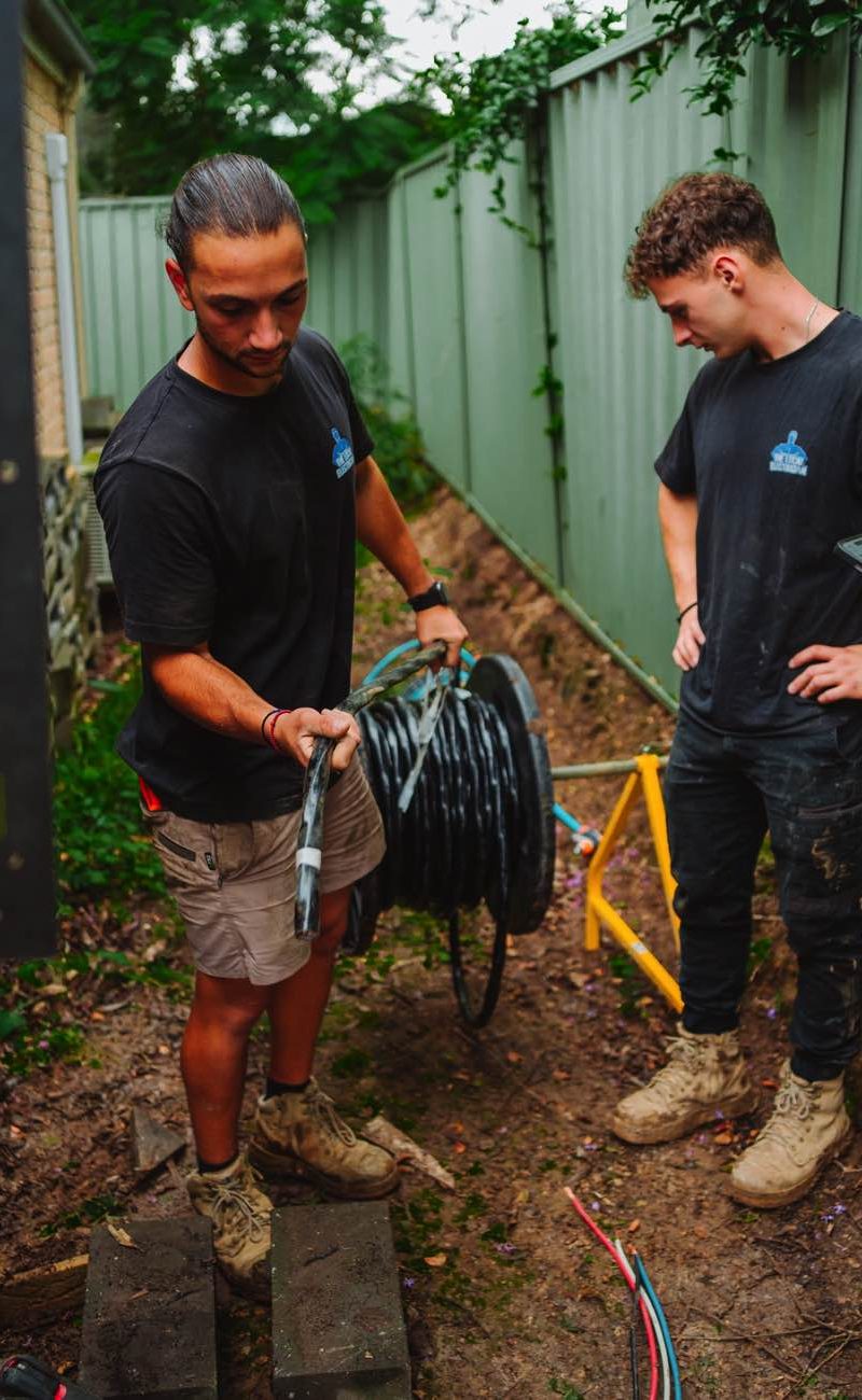 09-richmond-nsw-level-2-electricians-measuring-cable-route 09-richmond-nsw-level-2-electricians-measuring-cable-route