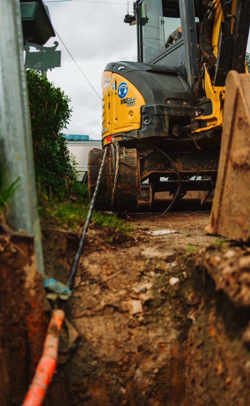 12-richmond-nsw-excavator-preparing-underground-electrical-route 12-richmond-nsw-excavator-preparing-underground-electrical-route