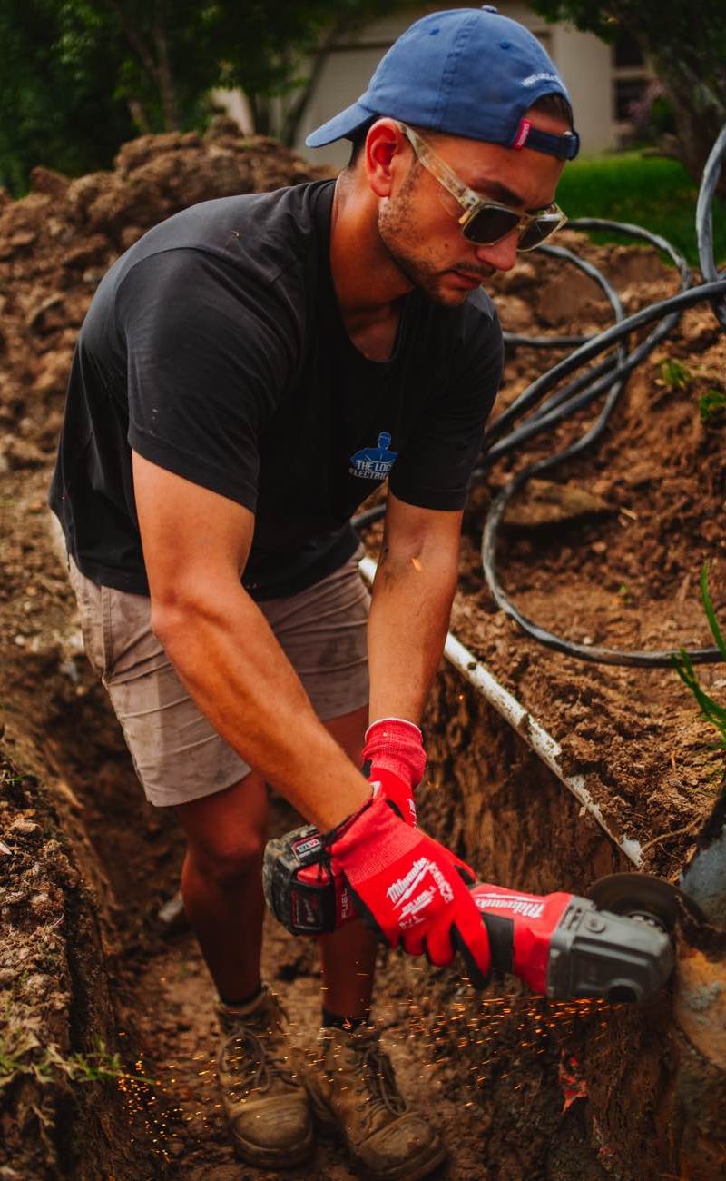 14-richmond-nsw-electrician-drilling-trench-for-cable-route 14-richmond-nsw-electrician-drilling-trench-for-cable-route