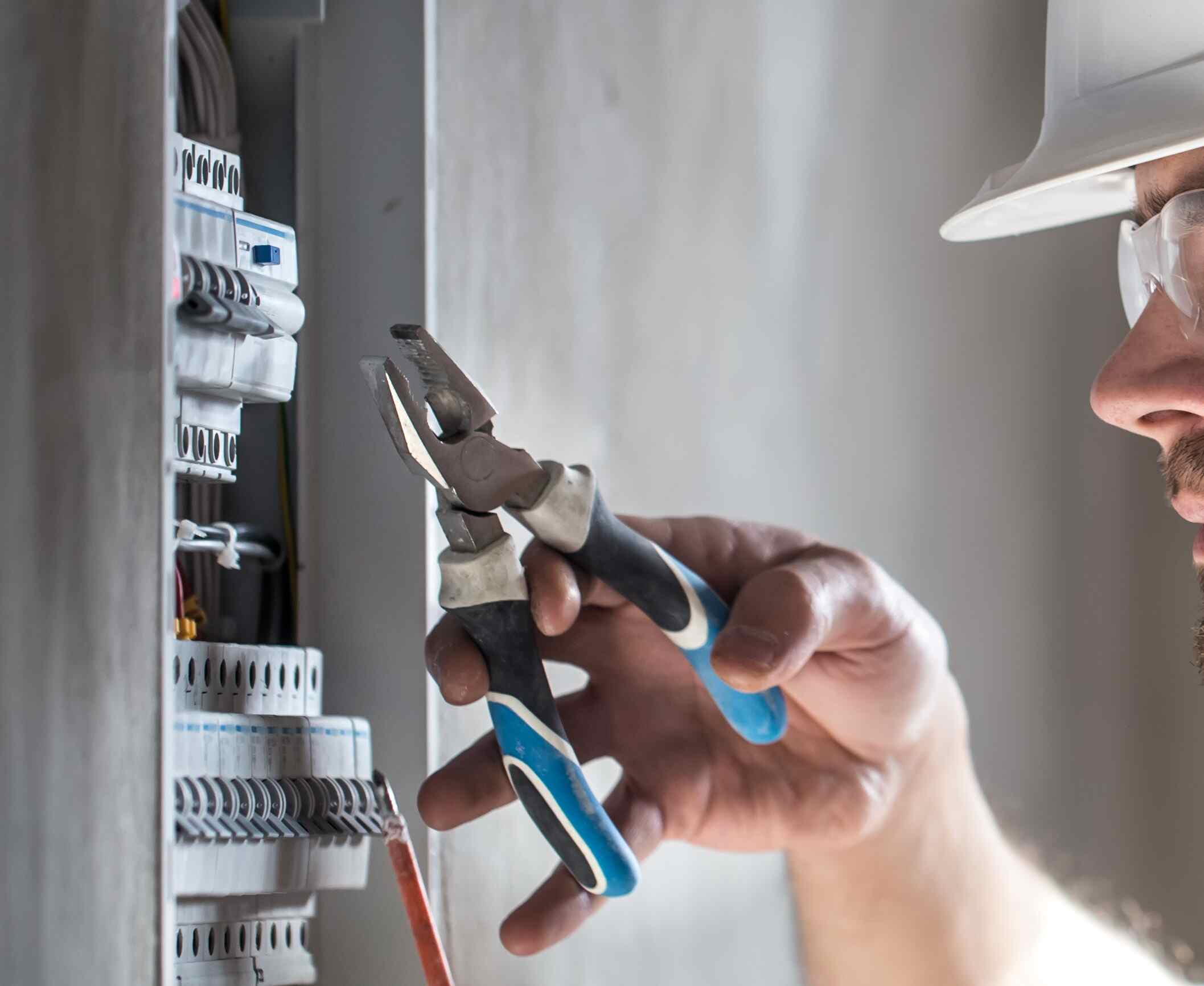 Consumer main upgrade in Roseville Consumer main upgrade in Roseville