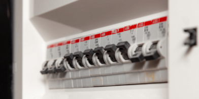 how-do-different-circuit-breakers-work-the-local-electrician