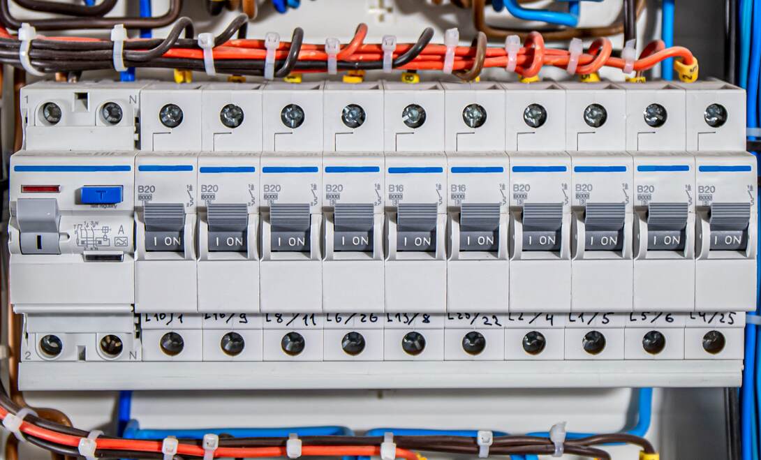 Level 2 Electrical Switchboard Services in Oxley