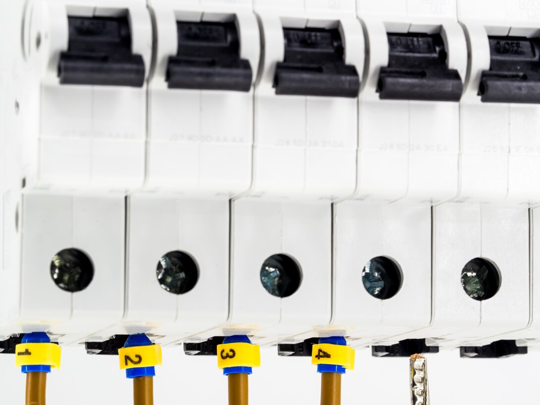 Level 2 Electrical Work in Avalon Beach