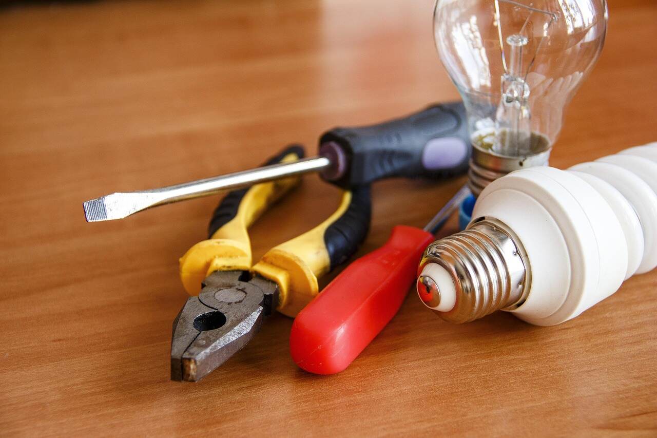 Level 2 Electrical Work in Clovelly