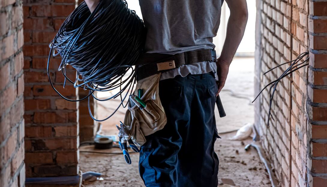 Level 2 Electrician Services available for Parramatta